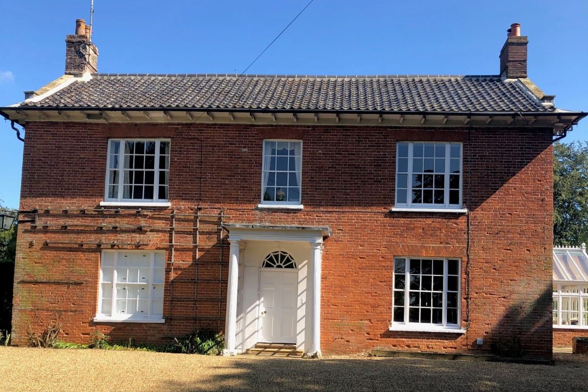 Moat Lodge at Piggyback Barns